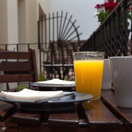 Apartamento Duplex En La Alameda De Sevilla エクステリア 写真